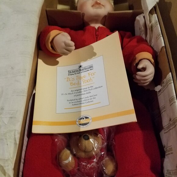 Ashton-Drake Porcelain Doll Winnie The Pooh Edition - Picture 1 of 8